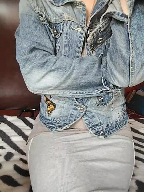 999_Sensuality_99 Adult Chat August 24, 2025