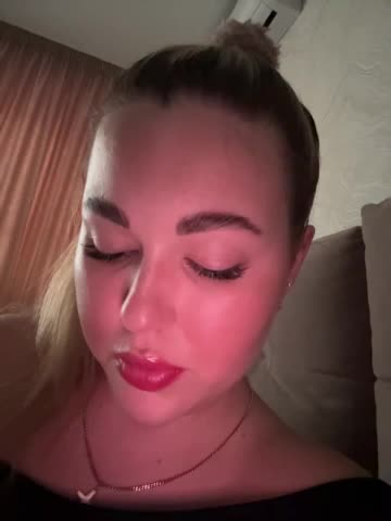 KateMiddleton Adult Chat August 24, 2025