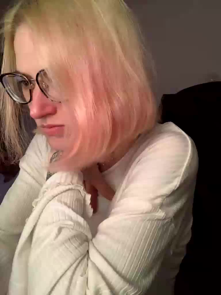 Sexy-Sweets Adult Chat August 24, 2025