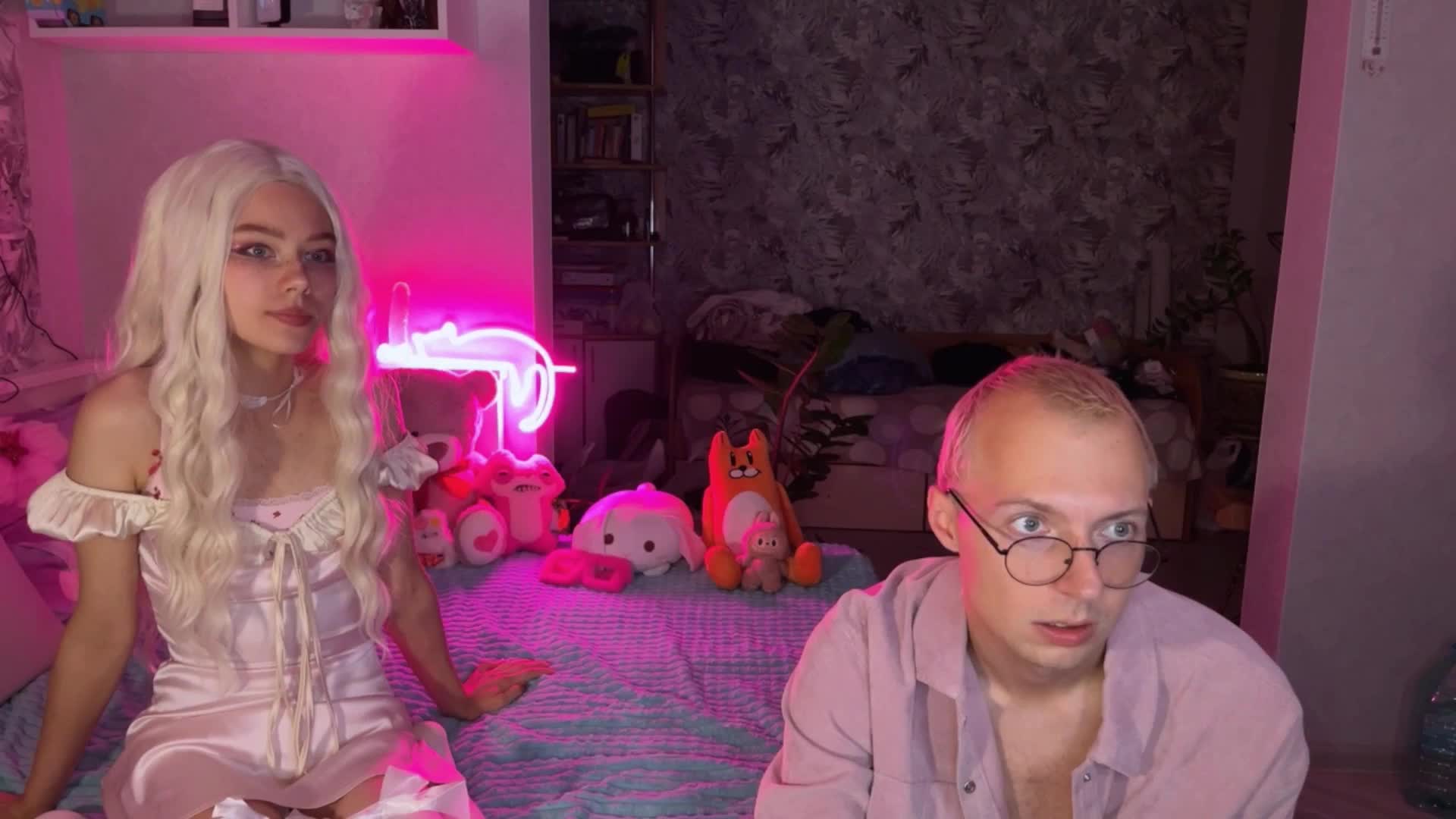 Z0mb1el0ll1 Adult Chat August 24, 2025