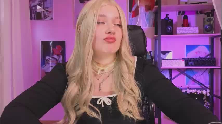 _lovelylove_ Adult Chat August 24, 2025