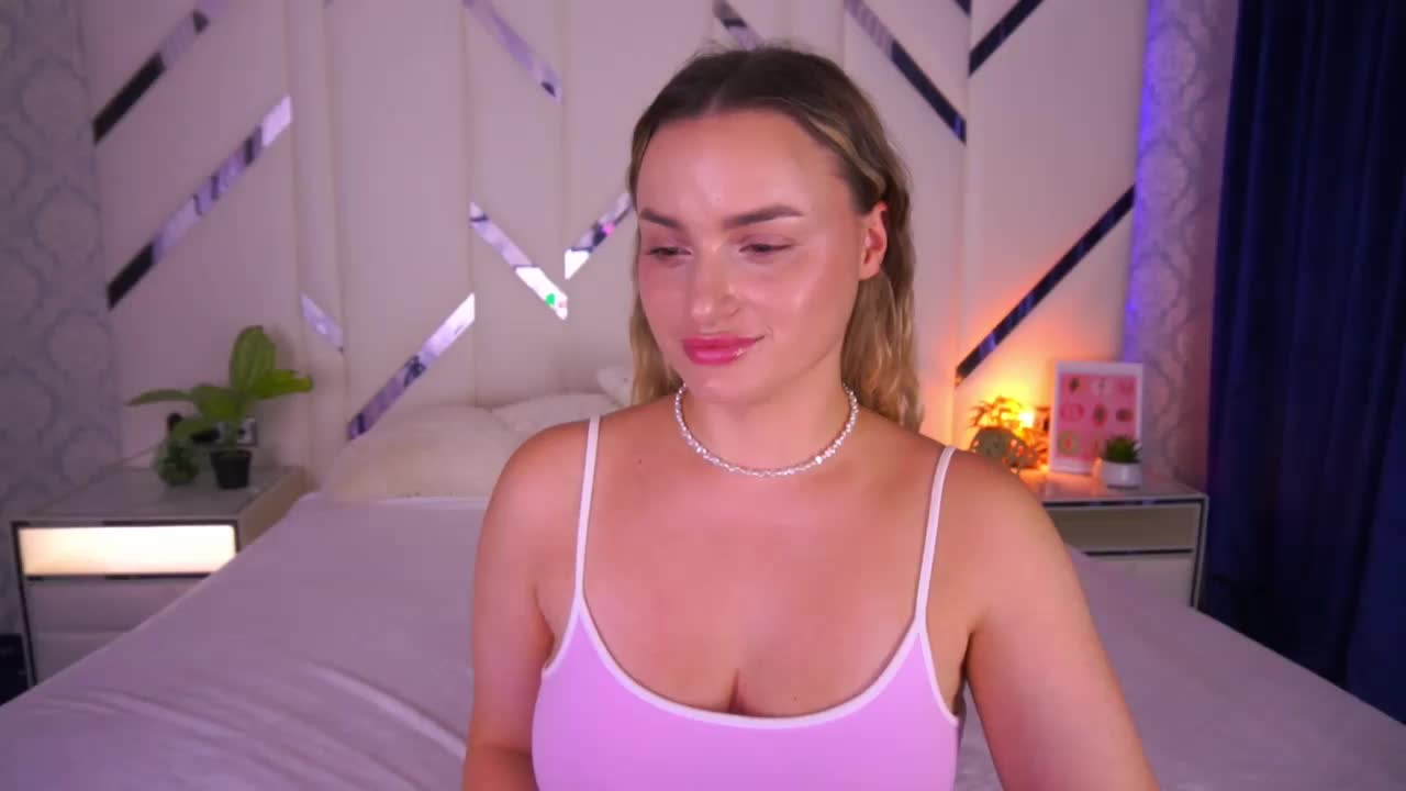 FloraGreys Adult Chat August 24, 2025