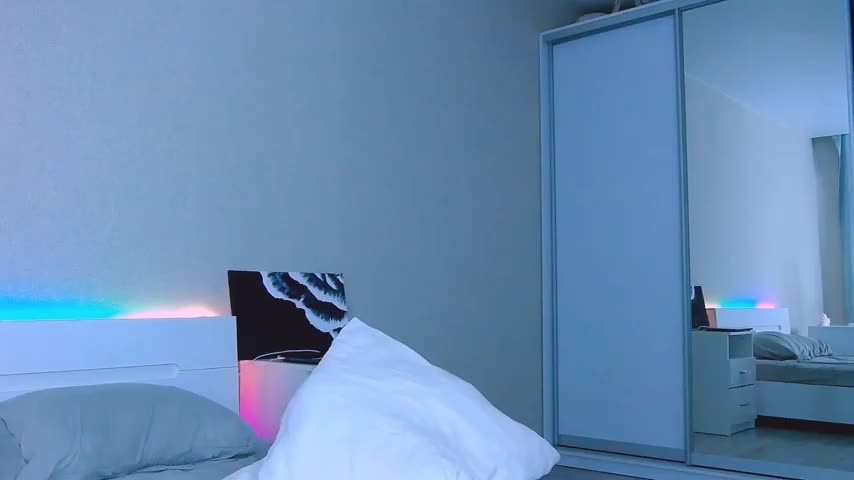 DIANAxxxDIAMOND Adult Chat August 24, 2025