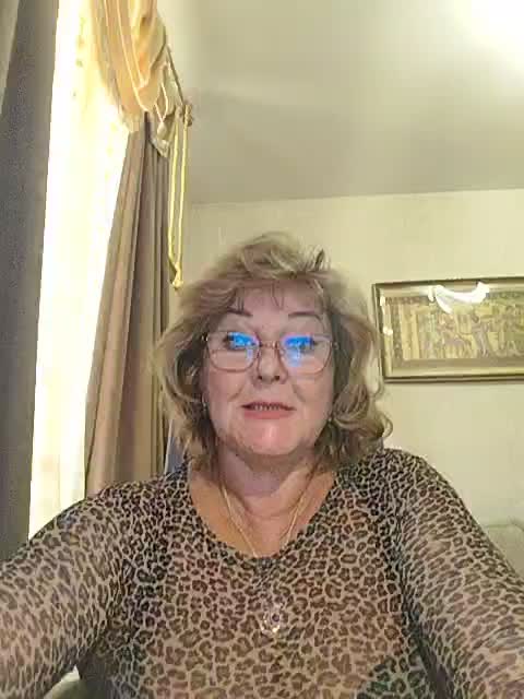 KarinkaSweet Adult Chat August 25, 2025