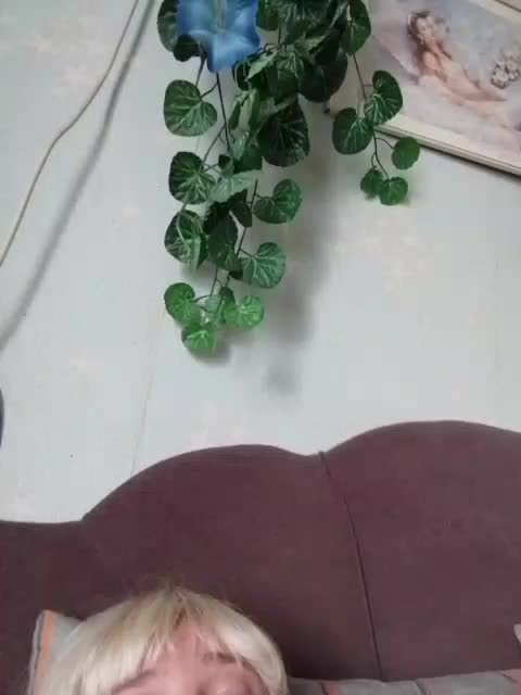 MerellinFicus Adult Chat August 25, 2025