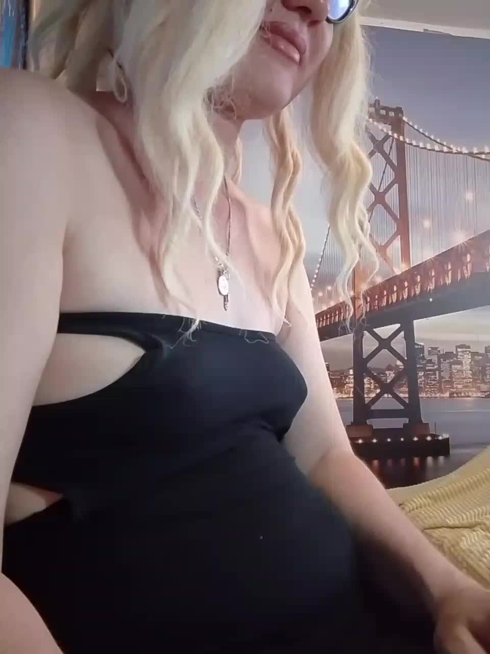 MoniKkkkkkkkkk Adult Chat August 25, 2025