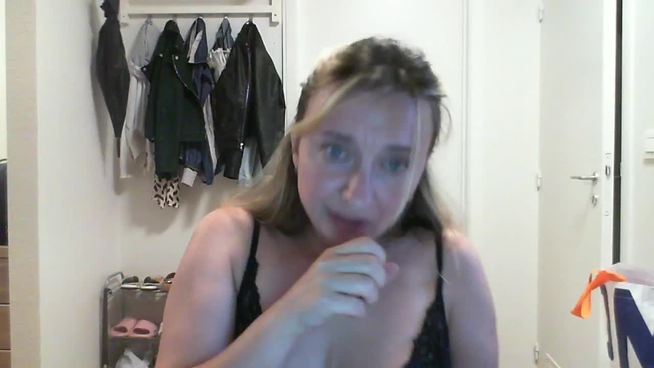 RuslanaFlower Adult Chat August 25, 2025