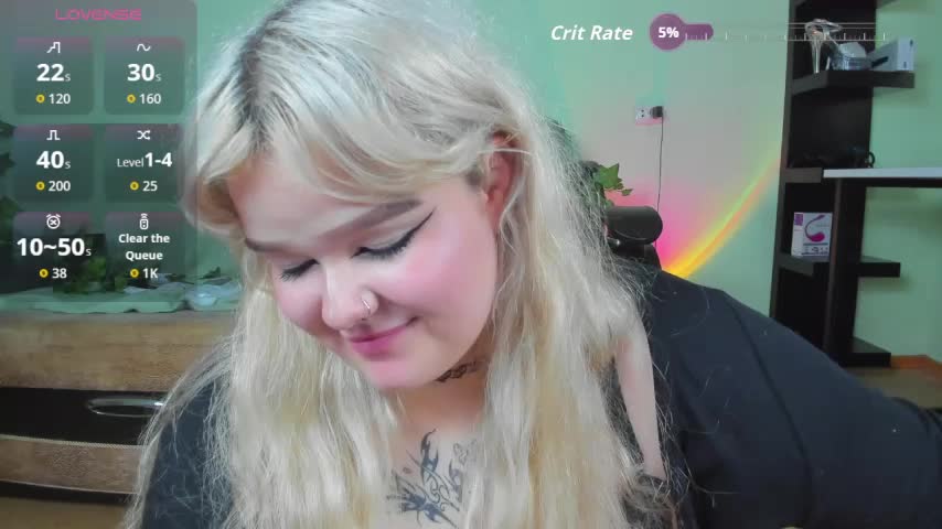 _CandyM1lky_ Adult Chat August 24, 2025