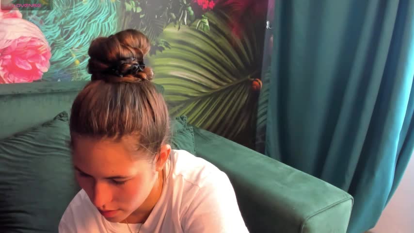 MiaMialani Adult Chat August 24, 2025