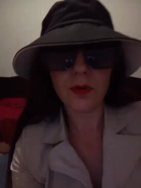 ElizaBravo Adult Chat August 25, 2025