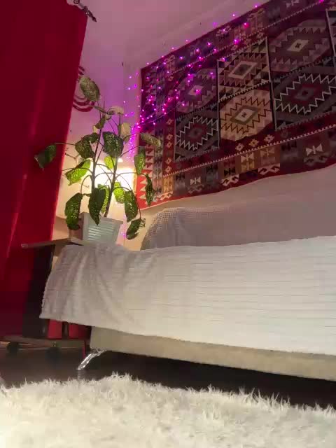 PANTEONA_ Adult Chat August 25, 2025