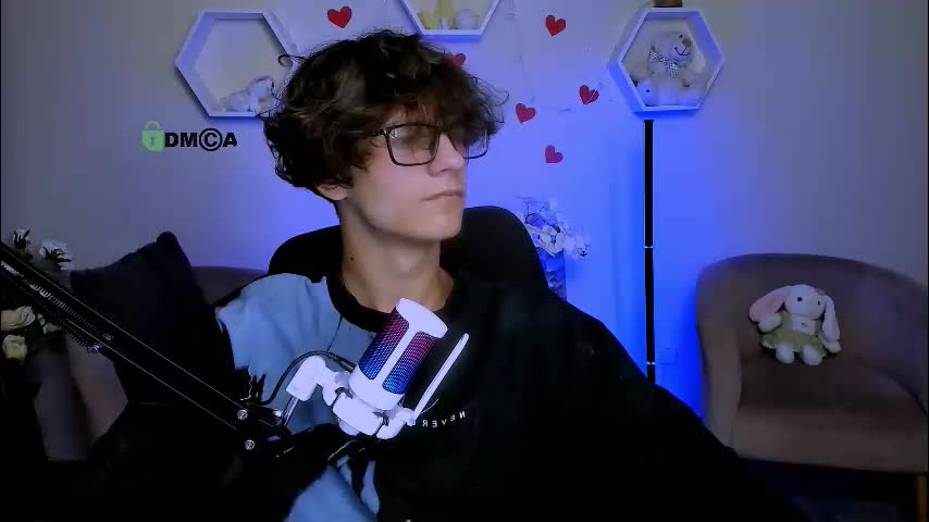 den_rich Adult Chat August 25, 2025