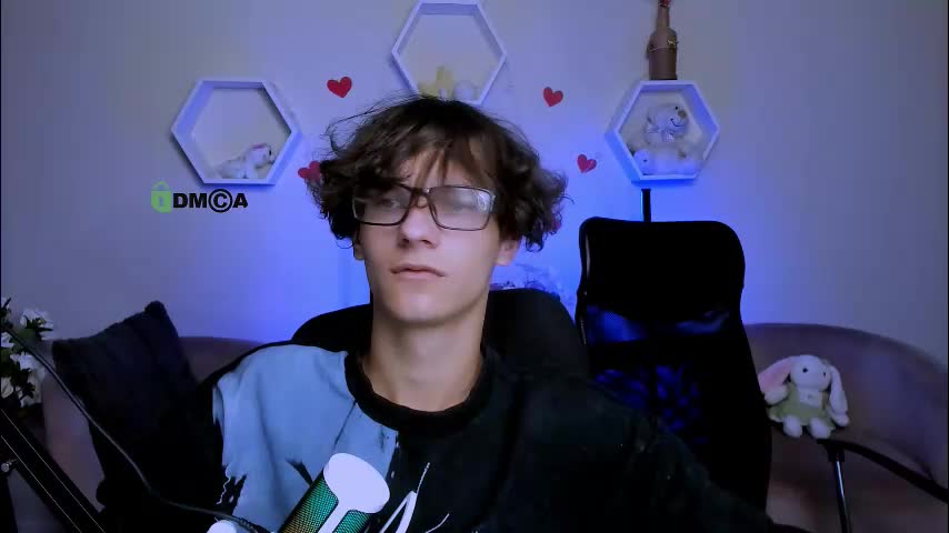 den_rich Adult Chat August 25, 2025