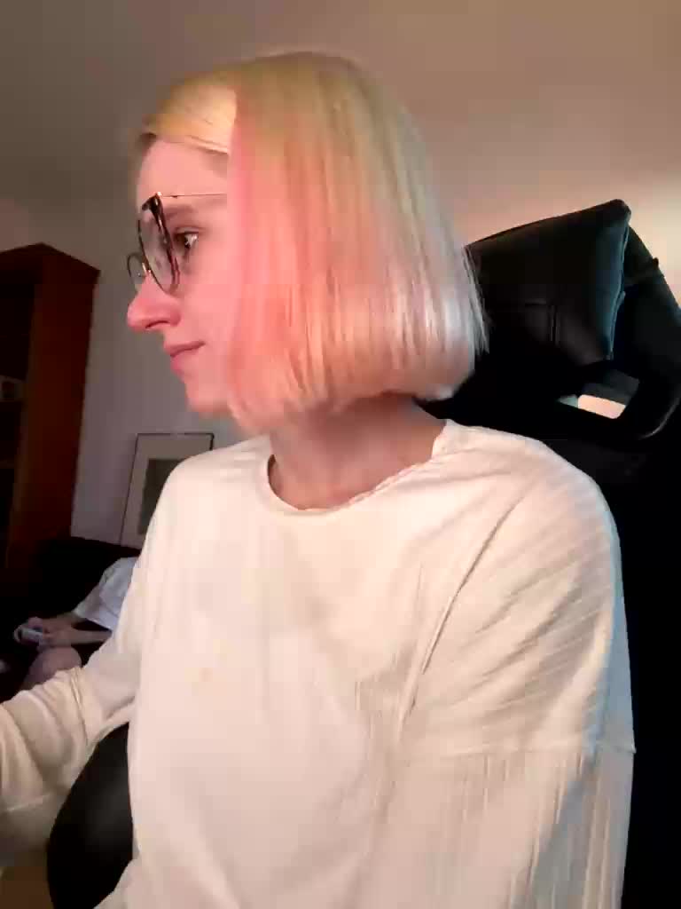 Sexy-Sweets Adult Chat August 25, 2025