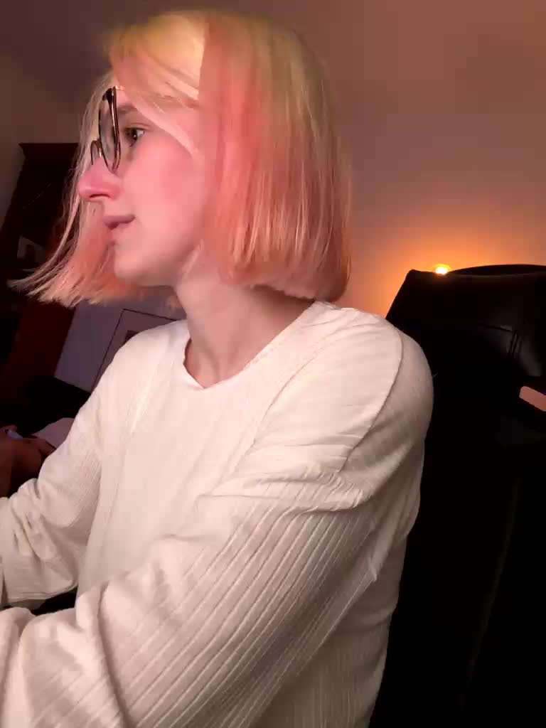 Sexy-Sweets Adult Chat August 25, 2025