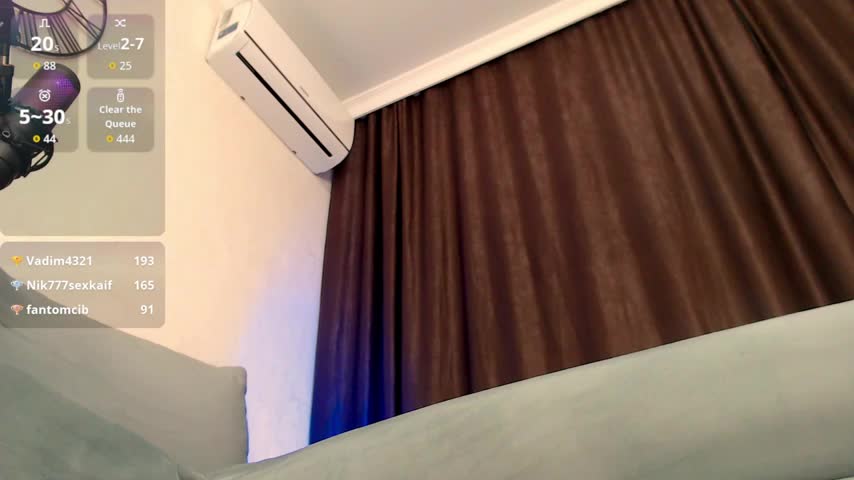 Vicky_Fetish Adult Chat August 25, 2025