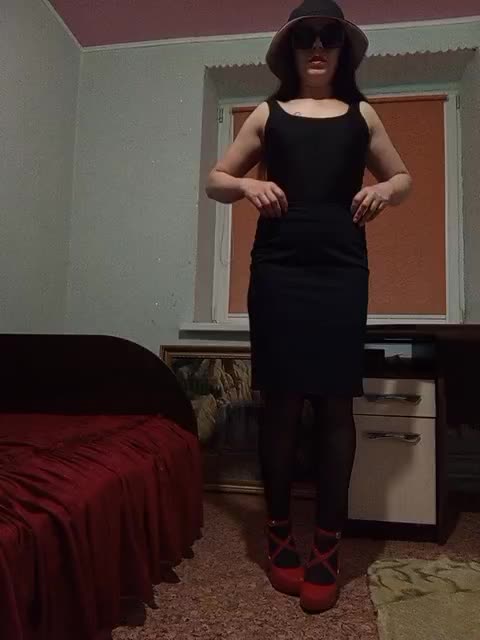 ElizaBravo Adult Chat August 25, 2025