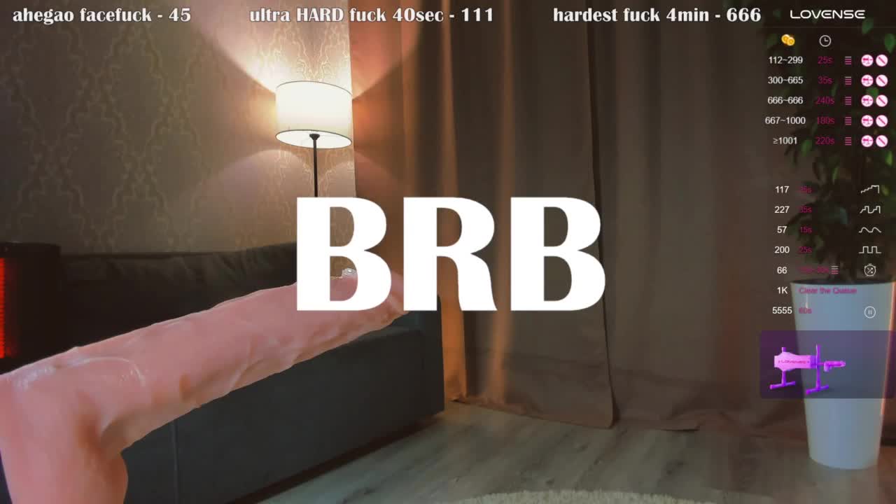 LizaTayloo Adult Chat August 25, 2025