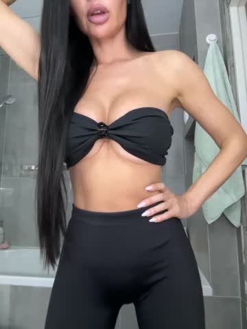 HotNicoleX Adult Chat August 25, 2025