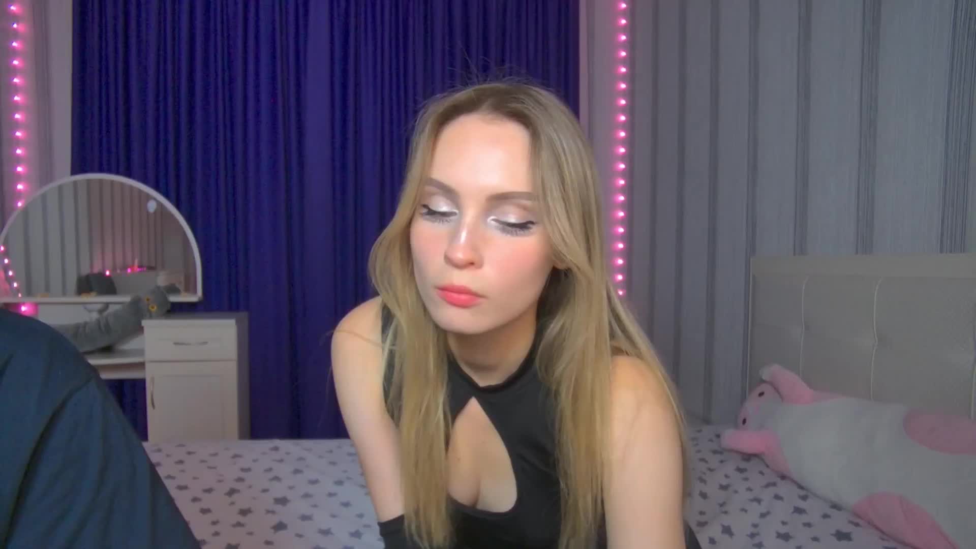 AmyAmy Adult Chat August 25, 2025