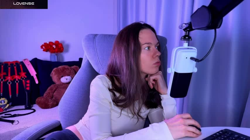 SharkyBaby Adult Chat August 25, 2025