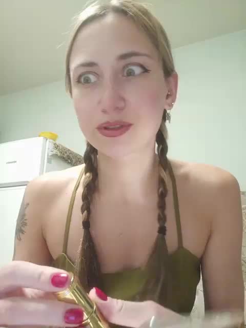 MilkyGirl Adult Chat August 24, 2025