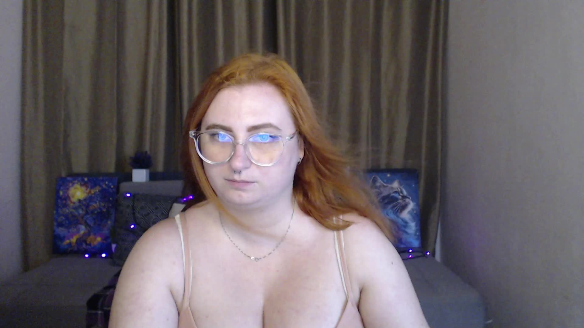 Aliciaredluv Adult Chat August 25, 2025