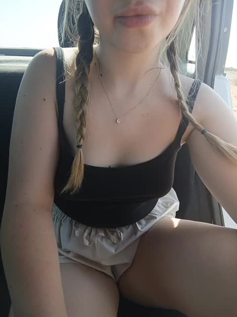 _Melissasosochka_ Adult Chat August 25, 2025