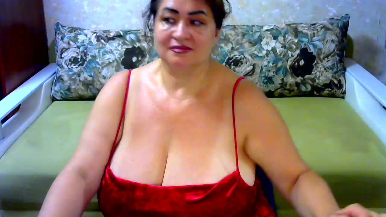 hugenipple Adult Chat August 24, 2025