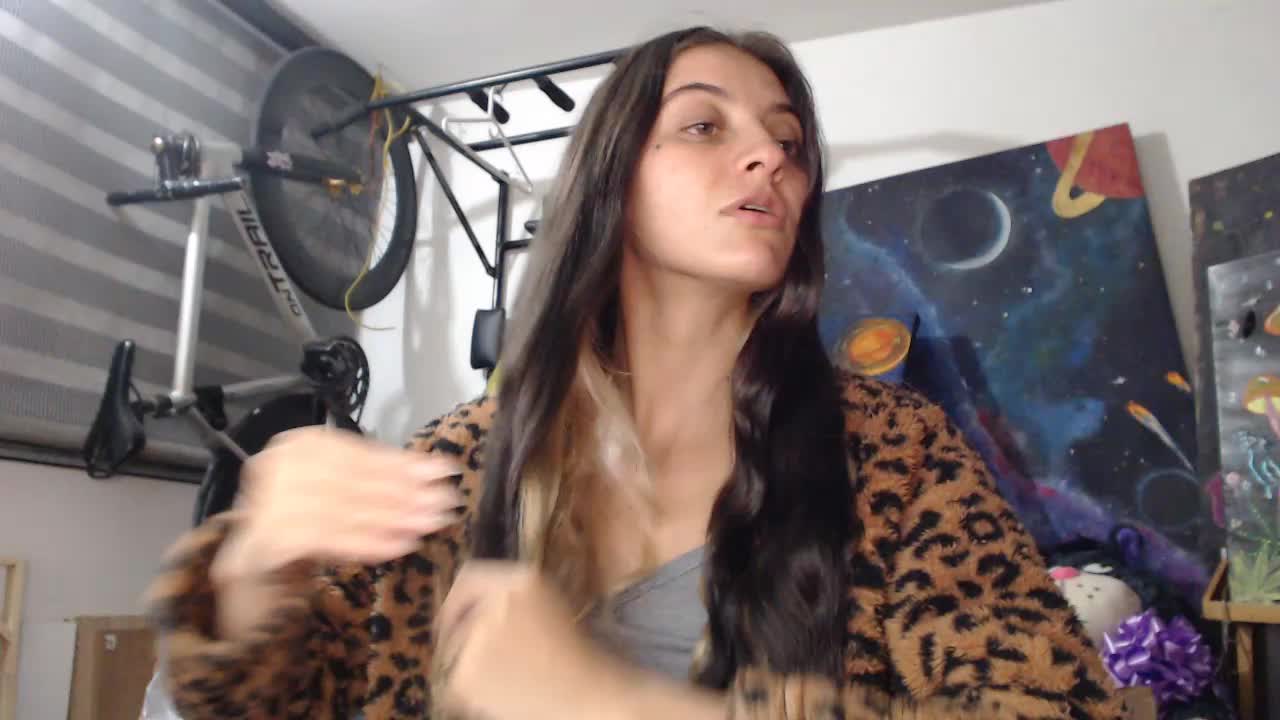 mariecam420 Adult Chat August 25, 2025