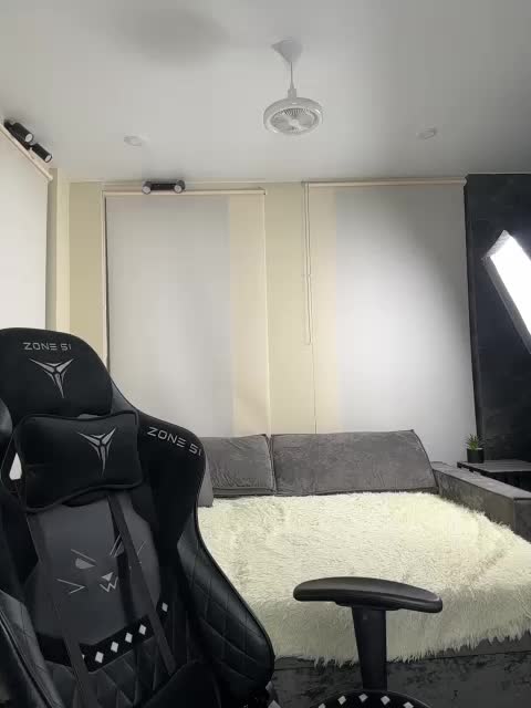 Teossa- Adult Chat August 24, 2025