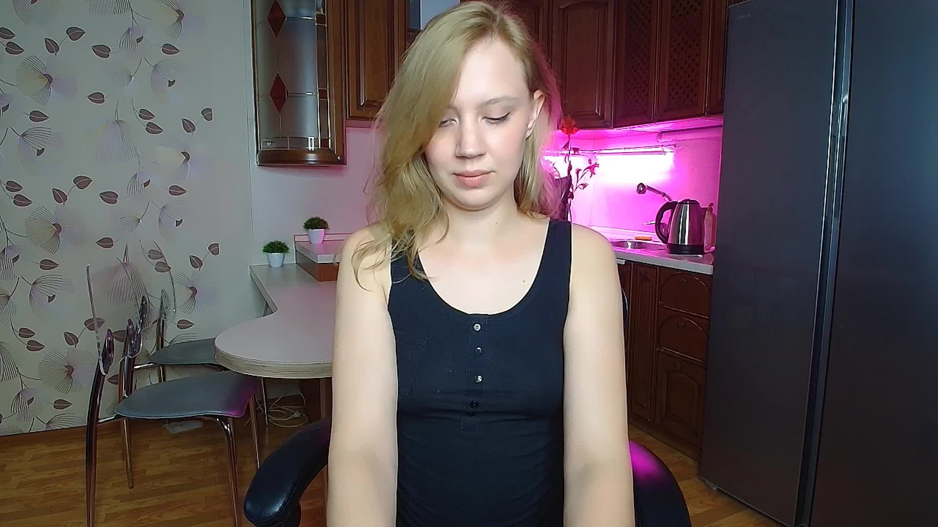 Nadins Adult Chat August 25, 2025