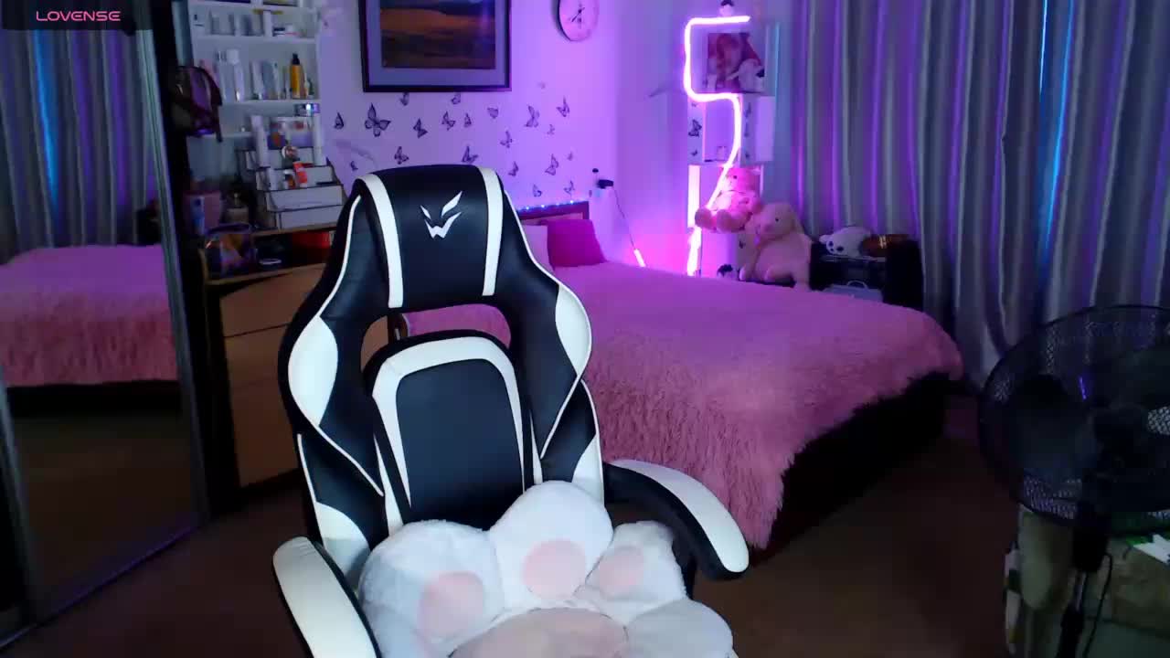 miss-alice- Adult Chat August 25, 2025