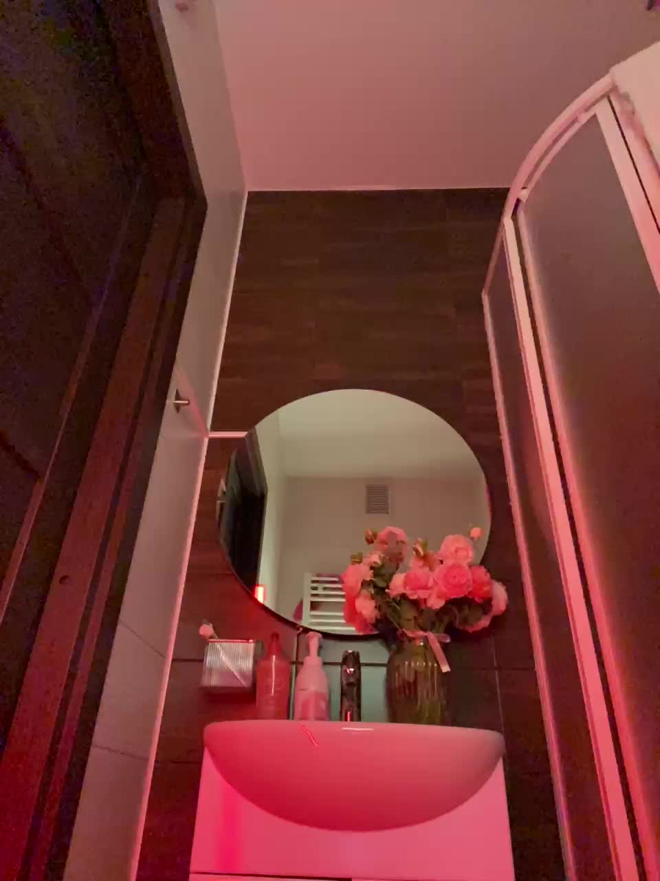 Businka13 Adult Chat August 24, 2025