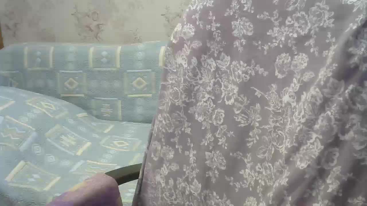 Red-Rose-777 Adult Chat August 25, 2025