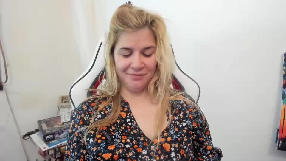 artsyandcraftsy_ Adult Chat August 25, 2025