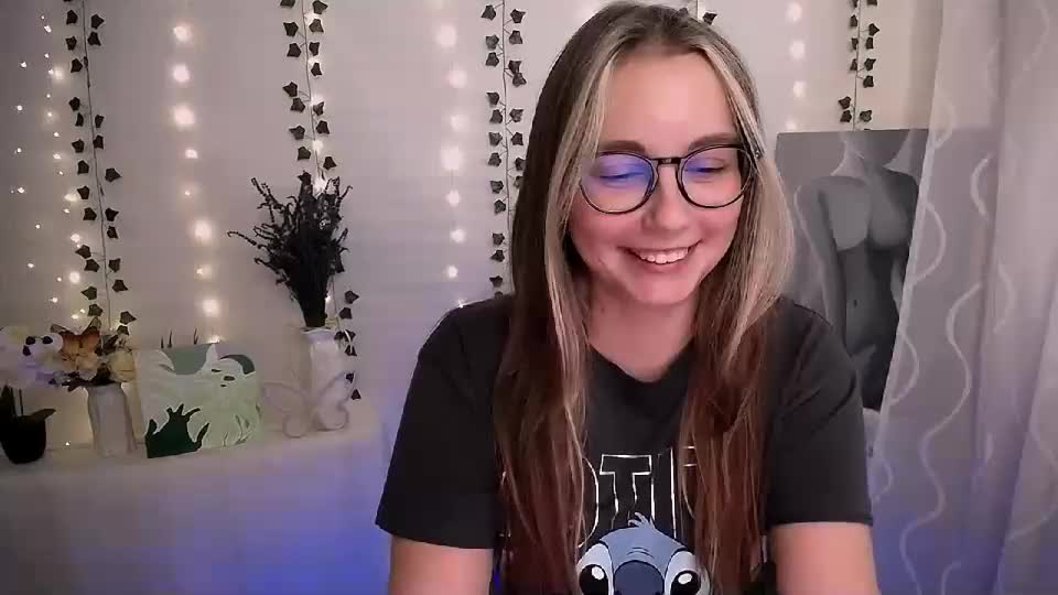 yours_piece_of_happiness_ Adult Chat August 25, 2025