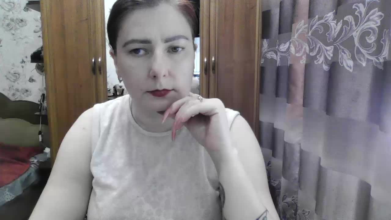 SophieNightAh Adult Chat August 25, 2025