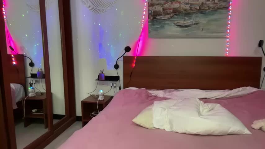 Maryna_Ocean Adult Chat August 25, 2025