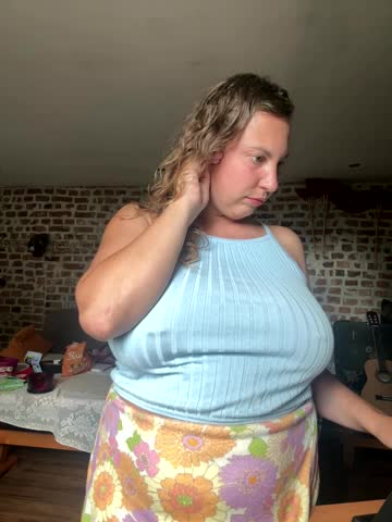 Yanacool007 Adult Chat August 25, 2025