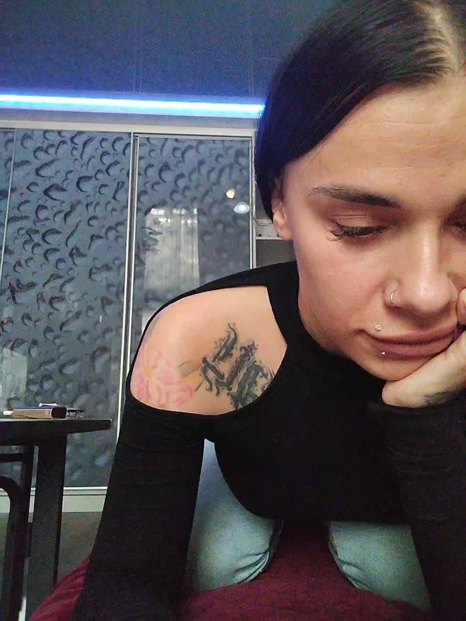 deva_maria Adult Chat August 25, 2025