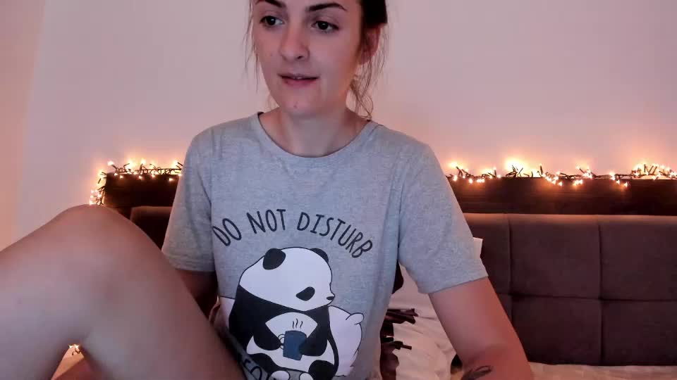 _just_a_simple_girl Adult Chat August 25, 2025