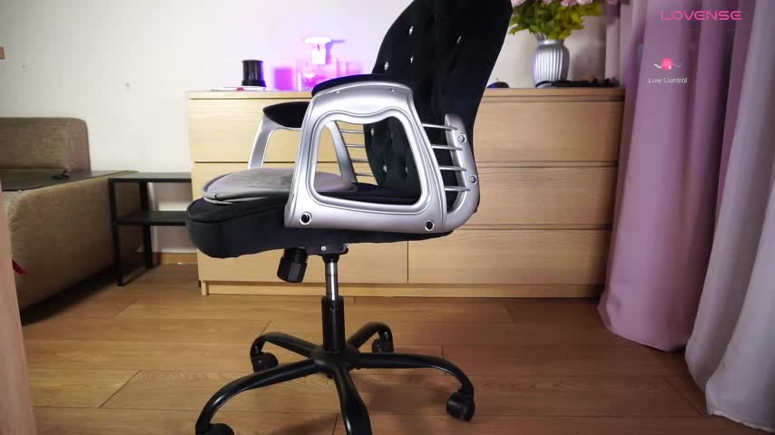 Amina_Key Adult Chat August 26, 2025