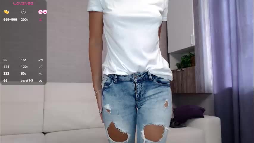 yummy_blonde Adult Chat August 26, 2025