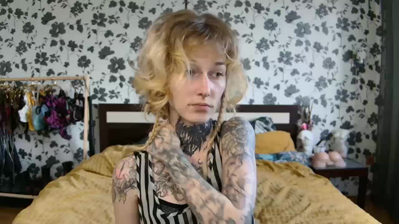 LittleSpaceMouse- Adult Chat August 26, 2025