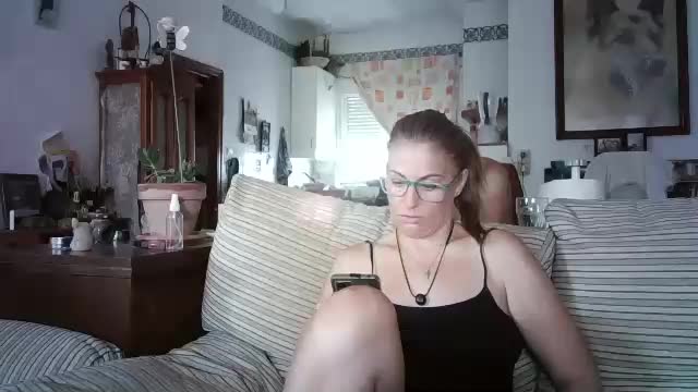 lolahueso Adult Chat August 26, 2025