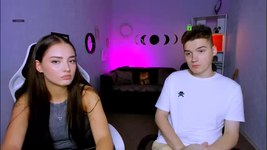 miki_nikki Adult Chat August 26, 2025