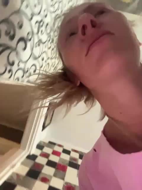 Saveta Adult Chat August 26, 2025