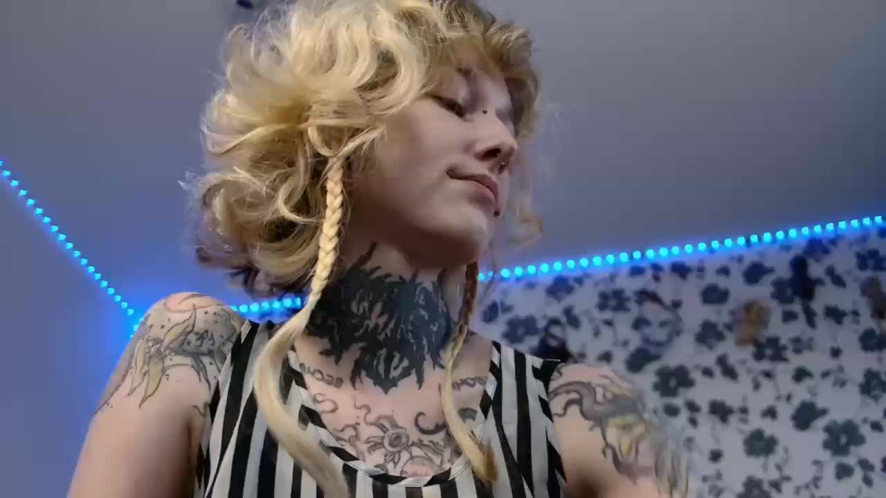 LittleSpaceMouse- Adult Chat August 26, 2025