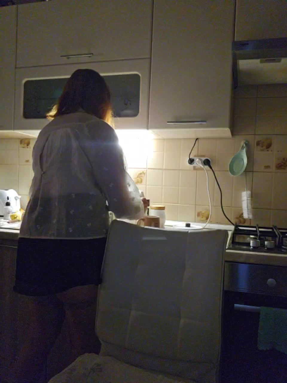 Pink-Lips Adult Chat August 26, 2025